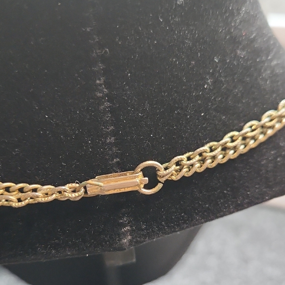 Gold-tone and Faux Pearl Necklace Lot - Picture 5 of 15